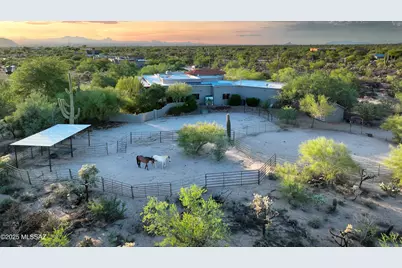 5251 W Desert Falcon Lane, Tucson, AZ 85742 - Photo 3