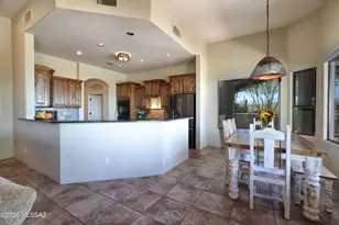 5251 W Desert Falcon Ln, Tucson, AZ 85742 - Photo 7