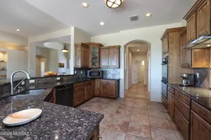 5251 W Desert Falcon Ln, Tucson, AZ 85742 - Photo 11
