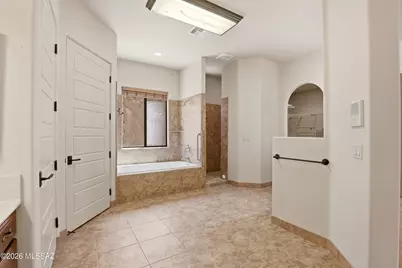 6331 W Trails End Road, Tucson, AZ 85745 - Photo 15