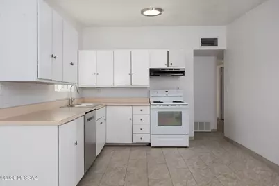 5950 E 34th Street, Tucson, AZ 85711 - Photo 9