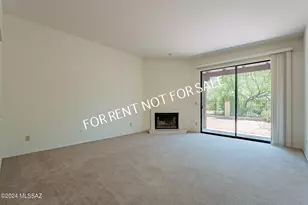 936 E Camino Diestro, Oro Valley, AZ 85704 - Photo 7