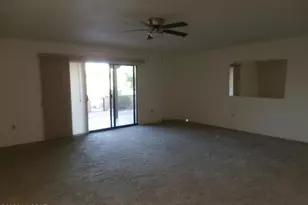 1690 W Retorno De Manana, Green Valley, AZ 85622 - Photo 7