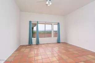 2327 S Cliff Dr, Green Valley, AZ 85614 - Photo 21