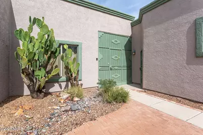 2327 S Cliff Drive, Green Valley, AZ 85614 - Photo 3