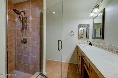 6036 E Paseo Cimarron, Tucson, AZ 85750 - Photo 17