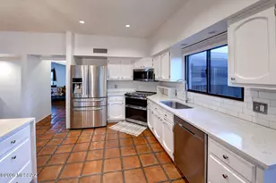6036 E Paseo Cimarron, Tucson, AZ 85750 - Photo 9