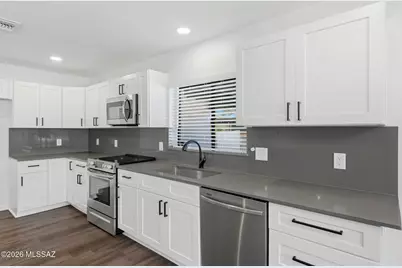 4239 E 4th Street, Tucson, AZ 85711 - Photo 9