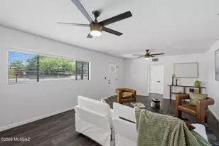 4239 E 4th St, Tucson, AZ 85711 - Photo 27
