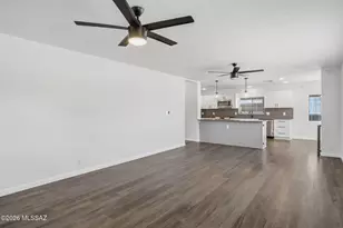 4239 E 4th St, Tucson, AZ 85711 - Photo 7