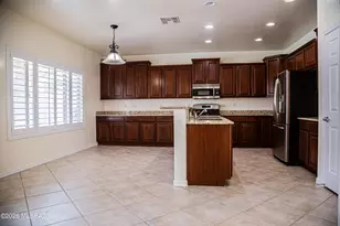 1252 W Vinovo Pass, Oro Valley, AZ 85755 - Photo 9