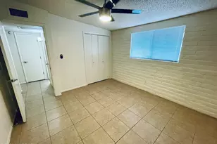 3031 E Blacklidge Dr, Tucson, AZ 85716 - Photo 7