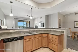 5775 S Camino Del Sol, Green Valley, AZ 85622 - Photo 11