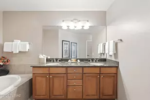 5775 S Camino Del Sol, Green Valley, AZ 85622 - Photo 21
