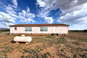 13558 S Pima Ave, Pearce, AZ 85625 - Photo 7