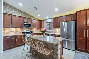 7169 W Oracle Ridge Trail, Tucson, AZ 85743 - Photo 21