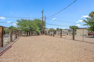 456 W Wyoming St, Tucson, AZ 85706 - Photo 27