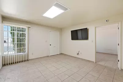 436 S Paseo Cerro #B, Green Valley, AZ 85614 - Photo 5