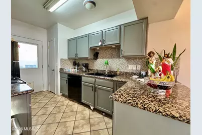 5753 E Vuelta De Nuestro Pueblo, Tucson, AZ 85756 - Photo 7