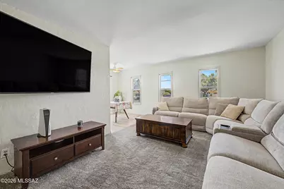 660 E River Road #APT H, Tucson, AZ 85718 - Photo 9