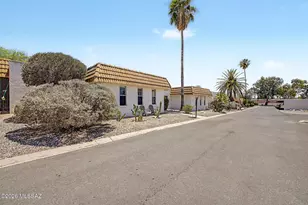 660 E River Rd, Tucson, AZ 85718 - Photo 5