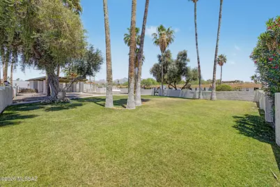 660 E River Road #APT H, Tucson, AZ 85718 - Photo 41