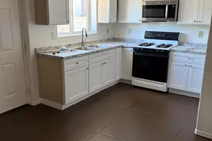 1036 N 13th Ave, Tucson, AZ 85705 - Photo 9