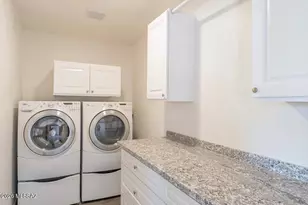 4153 E Bermuda St, Tucson, AZ 85712 - Photo 5