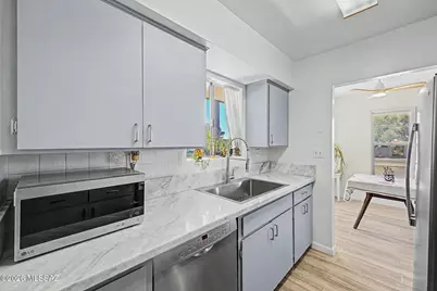 660 E River Road #APT H, Tucson, AZ 85704 - Photo 23