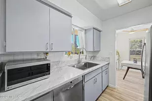 660 E River Rd, Tucson, AZ 85704 - Photo 23