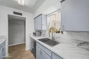 660 E River Rd, Tucson, AZ 85704 - Photo 25