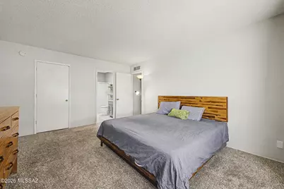 660 E River Road #APT H, Tucson, AZ 85704 - Photo 11