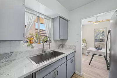 660 E River Road #APT H, Tucson, AZ 85704 - Photo 21