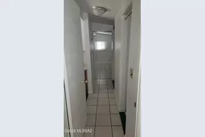 2726 N Estrella Avenue, Tucson, AZ 85705 - Photo 9
