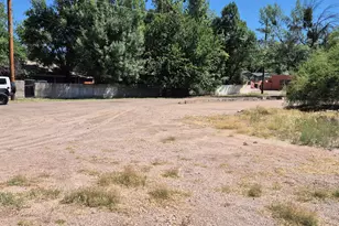 51 E Grant St, Nogales, AZ 85621 - Photo 13