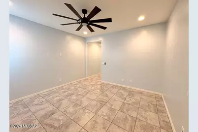 11631 W Oilseed Drive, Marana, AZ 85653 - Photo 7