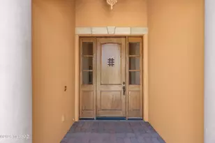 2556 E Via Corta di Amore, Tucson, AZ 85718 - Photo 9
