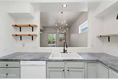 6353 N Camino De Cabaluna, Tucson, AZ 85704 - Photo 7