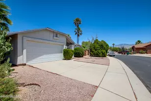 1480 W Canyon Shadows Ln, Tucson, AZ 85737 - Photo 35