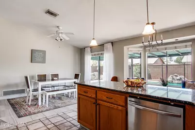 1480 W Canyon Shadows Lane, Tucson, AZ 85737 - Photo 13