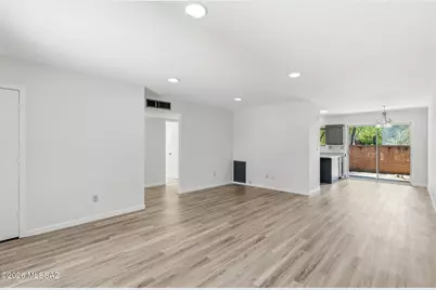 541 W Calle Lago, Tucson, AZ 85704 - Photo 5