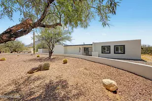 1341 W Chapala Ct, Tucson, AZ 85704 - Photo 5