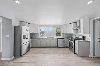 8365 E 7th Street, Tucson, AZ 85710 - Photo 7