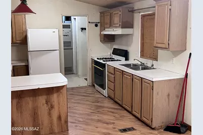 11990 W Kathie Ann Drive, Tucson, AZ 85735 - Photo 3