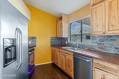4735 S Windrose Drive, Tucson, AZ 85730 - Photo 11