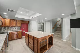 12592 N Pioneer Way, Oro Valley, AZ 85737 - Photo 19
