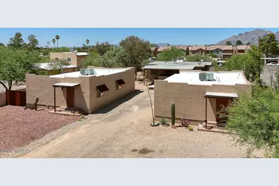 1009 E Halcyon Road, Tucson, AZ 85719 - Photo 1