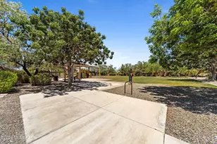 11398 W Fire Art Dr, Marana, AZ 85658 - Photo 29