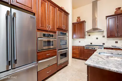 2708 W Lambert Lane, Oro Valley, AZ 85742 - Photo 9