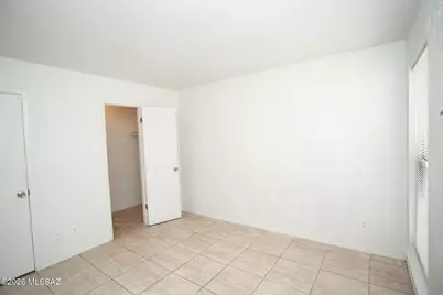 1620 N Wilmot Road #UNIT F118, Tucson, AZ 85712 - Photo 19